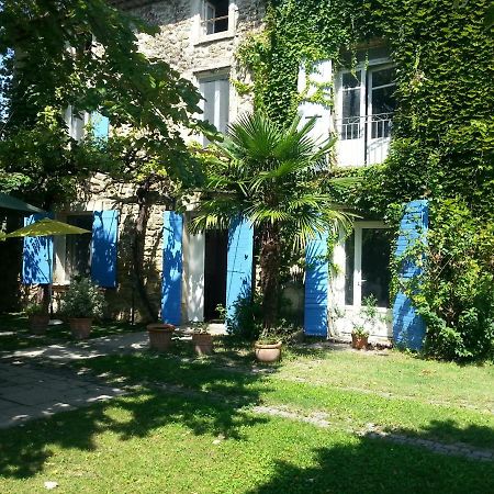 Le Mas Des Platanes Entraigues-sur-la-Sorgue Zewnętrze zdjęcie
