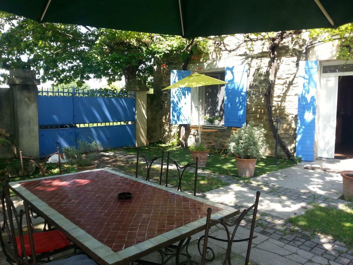 Le Mas Des Platanes Entraigues-sur-la-Sorgue Zewnętrze zdjęcie